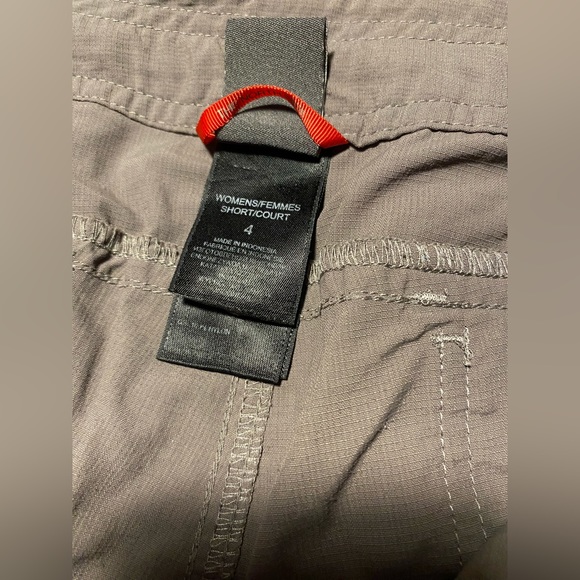 The North Face Women’s Cargo Pants - Picture 8 of 11
